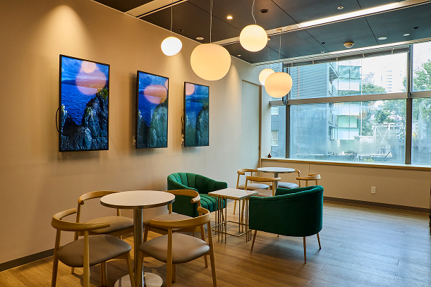 Next-Gen Live Commerce Studio canteen room